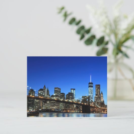 Skyline von Manhattan bei Night Lights, New York C Postkarte (Stehend Vorderseite)