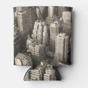 Skyline von Manhattan, schwarz-weiße Luft. Dosenkühler
