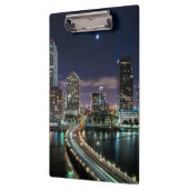 Skyline von Miami-Stadt mit Brücke nachts Klemmbrett (Links)
