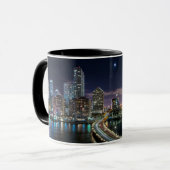 Skyline von Miami-Stadt mit Brücke nachts Tasse (Vorderseite Links)