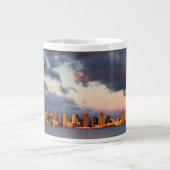 Skyline von San Diego Bay Jumbo-Tasse (Vorderseite)