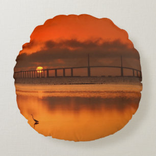 Skyway Brücke Rundes Kissen