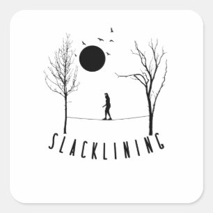 Slackline zwischen zwei Bäumen / Darkline Quadratischer Aufkleber