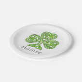 Slainte Celtic Kleeblatt Green St. Patrick's Day Pappteller (Schrägansicht)