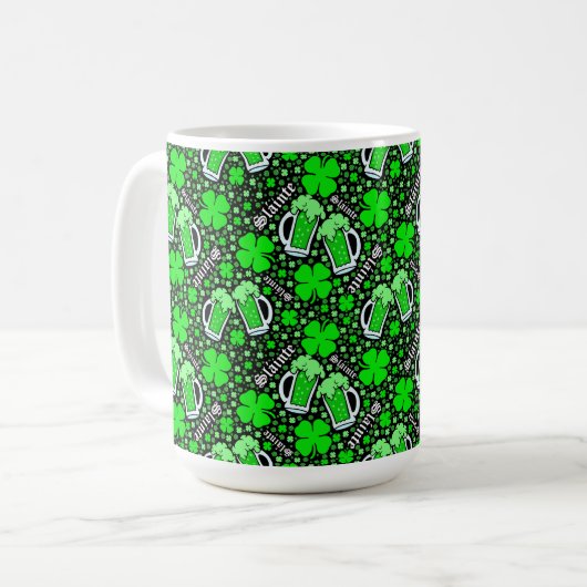 Slainte Green Drinks, Clovers St. Patrick's Day Kaffeetasse (Vorderseite Links)
