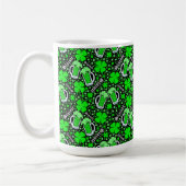 Slainte Green Drinks, Clovers St. Patrick's Day Kaffeetasse (Links)