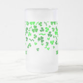 Sláinte Lucky Irish Shamrocks Design Personalized Mattglas Bierglas (Mittel)