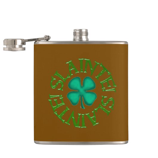 Slainte mit braun umwickelter Clover-Flasche Flachmann (Geöffnet)