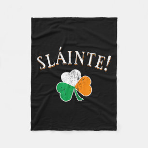 Slainte Toast Ireland Flag Kleeblatt St Patricks D Fleecedecke