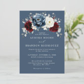 Slate Blue Burgundy White Ivory Floral Wedding Inv Einladung (Stehend Vorderseite)