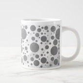 Slate Gray Polka Dot Pattern Jumbo-Tasse (Rechts)