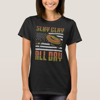Slay Clay Den ganzen Tag - Sportschuhe und Tontaub T-Shirt