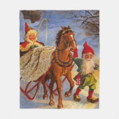 "Sled Ride at Night" von Jenny Nystrom Fleecedecke (Vorderseite)