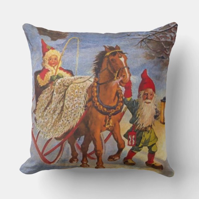 "Sled Ride at Night" von Jenny Nystrom Kissen (Vorderseite)