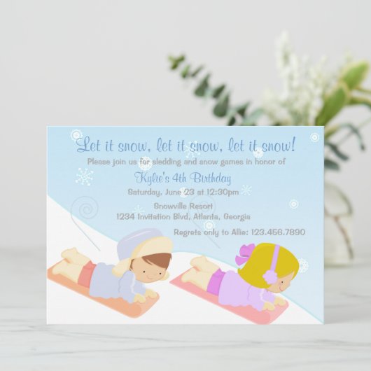 Sledding Kinder und Einladung (Stehend Vorderseite)
