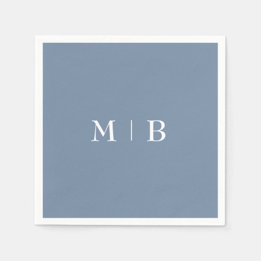 Sleek and Simple Periwinkle Monogram II Wedding Serviette (Vorderseite)