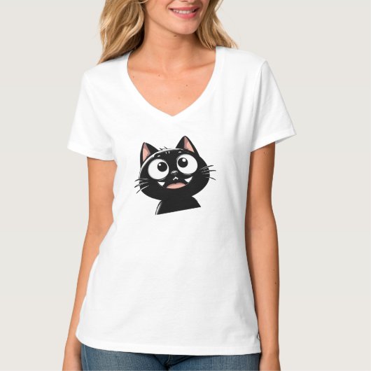 Sleek Black Cat Design T-Shirt (Vorderseite)