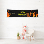 Sleek Black Modern Tech Abschluss Banner (InSitu)