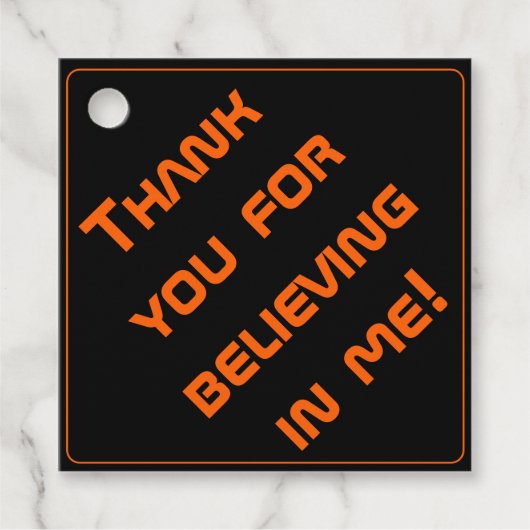 Sleek Black Modern Tech Abschluss Geschenkanhänger (Vorderseite)