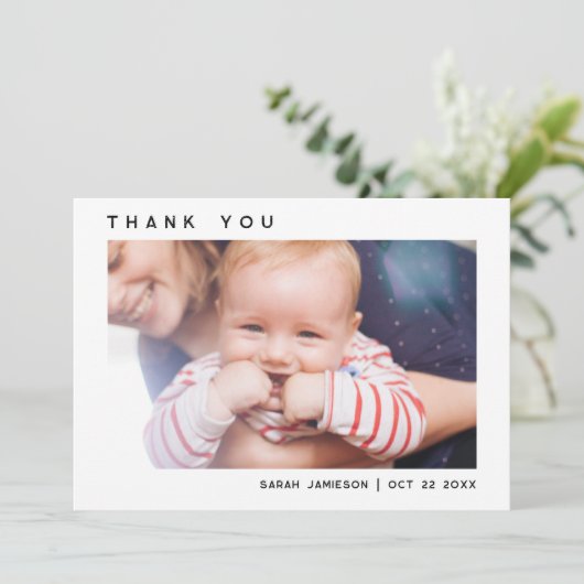 Sleek Simple Modern Custom Foto Baby Dusche Dankeskarte (Stehend Vorderseite)