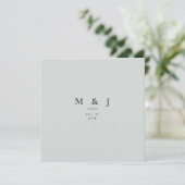 Sleek & Simple Modern Sage Square Wedding Einladung (Stehend Vorderseite)