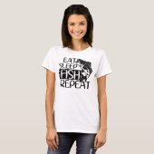 Sleep Fish Eat Repeat Funny Fishing T-Shirt (Vorne ganz)