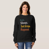 Sleep Set Fallen wiederholen Jäger und Trapper Sweatshirt (Vorne ganz)