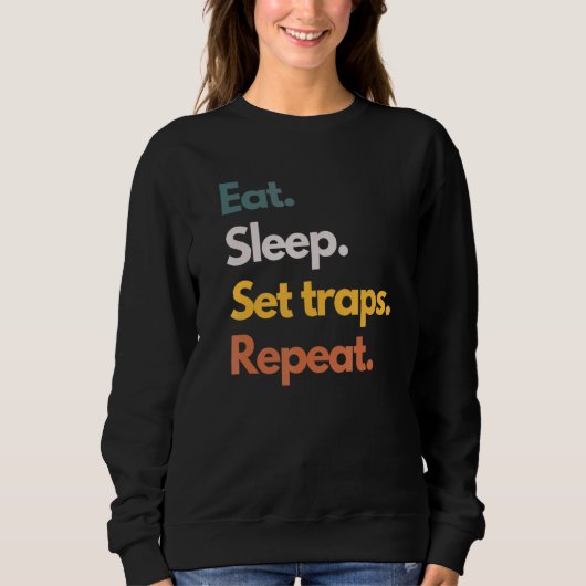 Sleep Set Fallen wiederholen Jäger und Trapper Sweatshirt (Vorderseite)