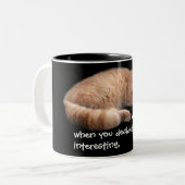 Sleeping Ginger Cat Funny Weckte Me Quote Zweifarbige Tasse (Vorderseite Links)