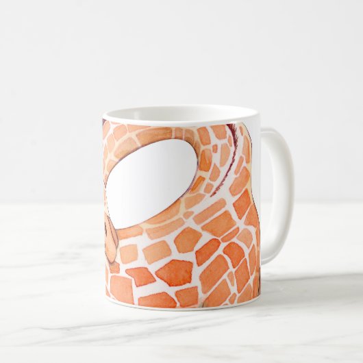 Sleeping Giraffe: Gentle Watercolor Kaffeetasse (VorderseiteRechts)