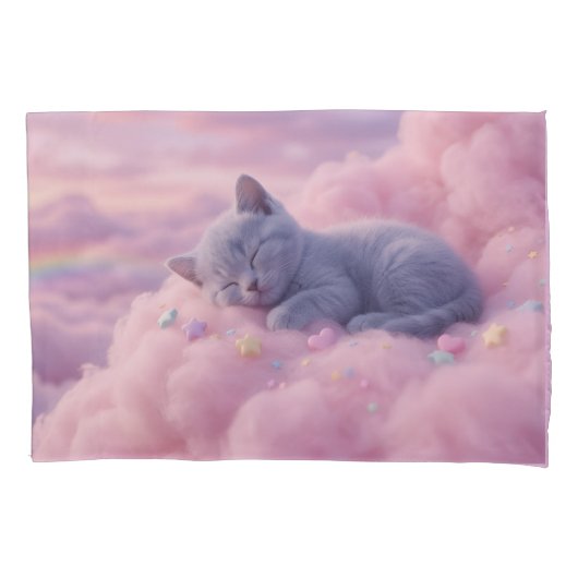 Sleeping Pastel Kitten on Fluffy Pink Clouds Art Kissenbezug (Vorderseite)