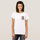 Sleepy Cartoon Owl Holding Steaming Coffee Cup T-Shirt (Vorne ganz)