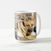 Sleepy Eyes German Shepherd, Kaffeetasse (VorderseiteRechts)