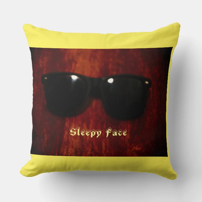 Sleepy Face Collection - Custom Throw Pillow Kissen (Vorderseite)