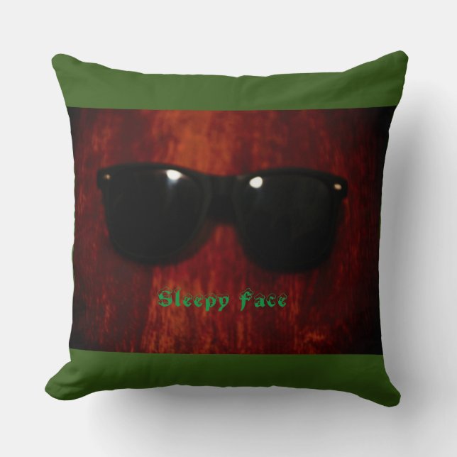 Sleepy Face Collection - Custom Throw Pillow Kissen (Vorderseite)