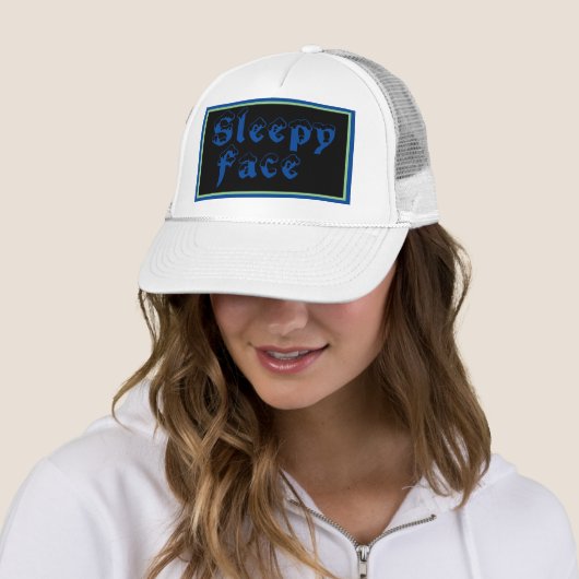 Sleepy Face: Weiß - Sun Brim - Trucker Hat Truckerkappe (Beispiel)