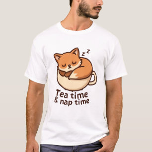 Sleepy Fox in Teacup - Gemütliche Tierart T-Shirt