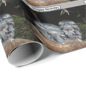 Sleepy Frogmouth Owls, Geburtstag Geschenkpapier (Rolleneckpunkt)