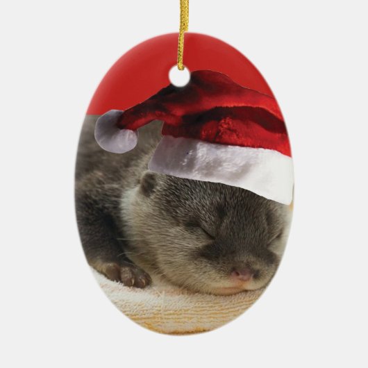 Sleepy Otter Santa Claus Keramik Ornament (Vorne)