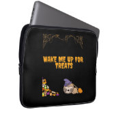 Sleepy sloth ready for Halloween treats! Classic T Laptopschutzhülle (Vorne Rechts)