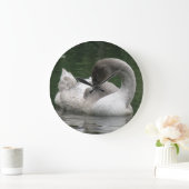 Sleepy Swan Clock Große Wanduhr (Zuhause)