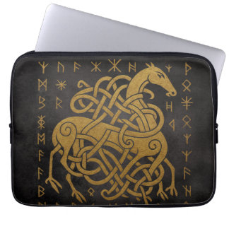 Sleipnir, Golden Nordeuropäisches Pferd mit Runens Laptopschutzhülle