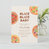 Slice Slice Pizza Italienische Babydusche Einladung (Stehend Vorderseite)