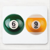 SlipperyJoe 69 harter Billardtisch zwei Billardkug Mousepad (Vorne)