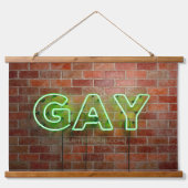 SlipperyJoe beleuchtet Gay Neon-Zeichen hell leben Wandteppich Mit Holzrahmen (Vorne)