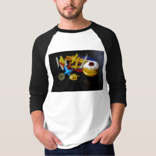 SlipperyJoe Chanukka symbolisches Stilleben Feiert T-Shirt