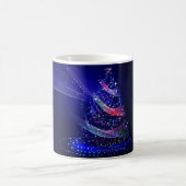 SlipperyJoe digital gerenderte Weihnachtsbaumbeau Kaffeetasse (Mittel)