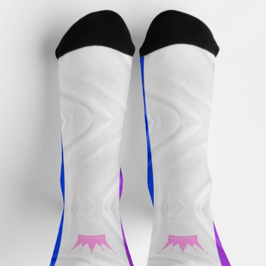 SlipperyJoe Drag Pride Flag lila blaue Krähe Socken (Oben)