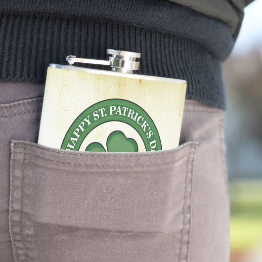 SlipperyJoe feiert Saint Patrick's Day Iris Flachmann (Beispiel)