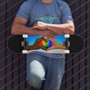 SlipperyJoe lebendiger Regenbogenfarbverlauf Herz  Skateboard